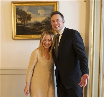 Musk se encontra com o primeiro-ministro italiano