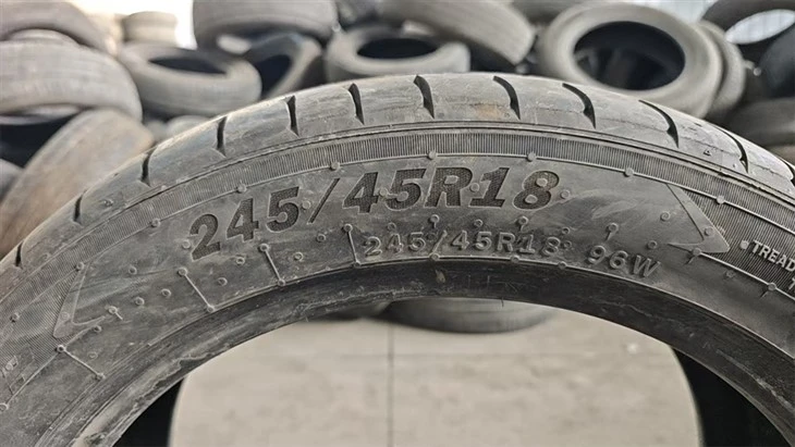 Pneus usados 245/45R18 para o mercado africano