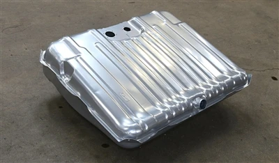 O que é melhor, um tanque de combustível de metal ou um tanque de combustível...