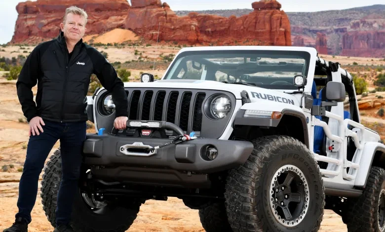 Chefe da Jeep North America deixa Stellantis